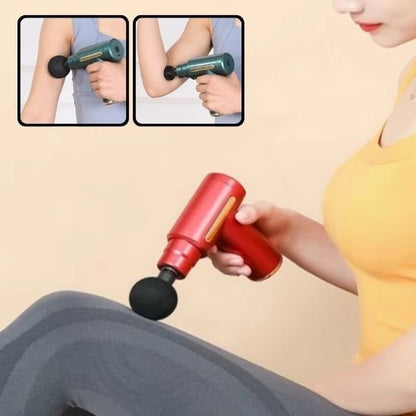 Pistolet de massage rouge sur cuisse