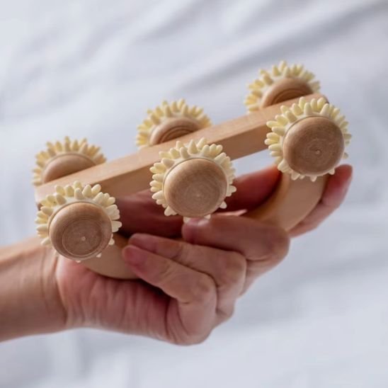 rouleau de massage on voit les roulettes